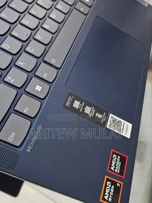 New Laptop Lenovo IdeaPad 520 16GB AMD Ryzen 7 SSD 1T