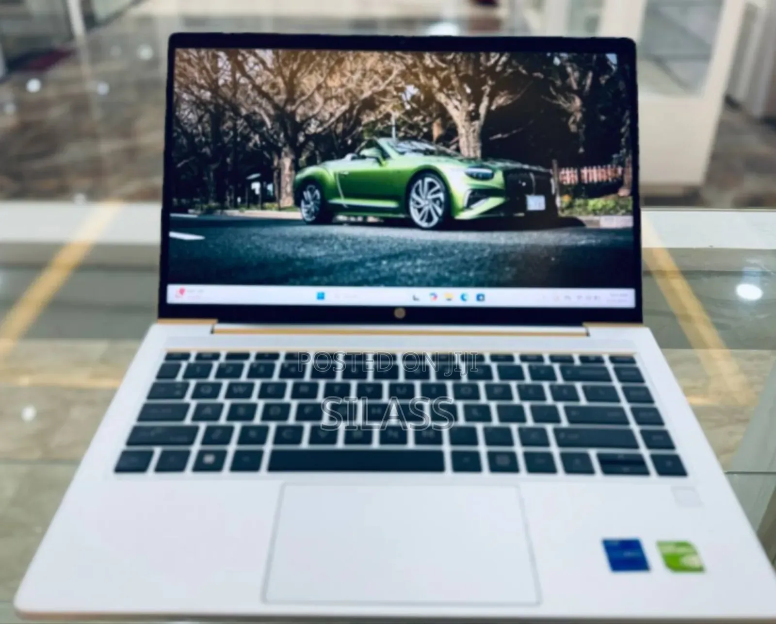 New Laptop HP 16GB Intel Core i7 SSD 1T