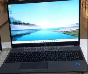 New Laptop HP 250 G8 8GB Intel Core i5 SSD 512GB