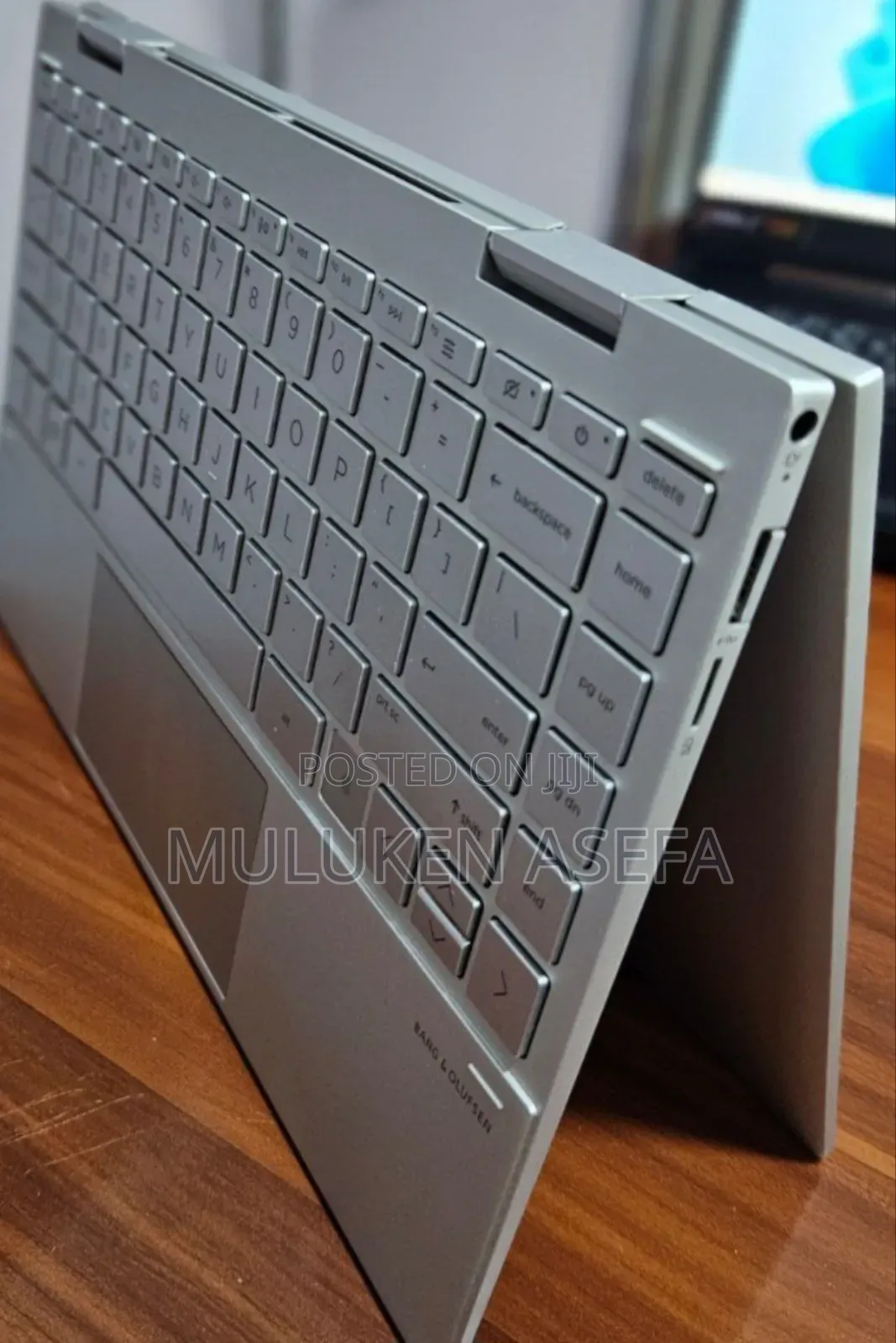 New Laptop HP Envy X360 8GB Intel Core I7 SSD 512GB