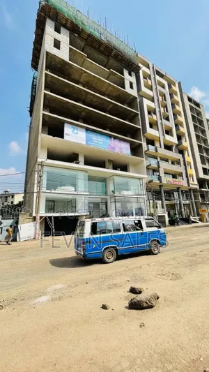 መሀል ቦሌ ላይ የንግድ ሱቅ