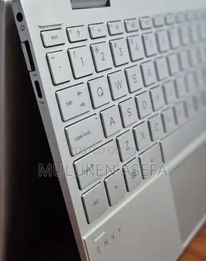 New Laptop HP Envy X360 8GB Intel Core I7 SSD 512GB