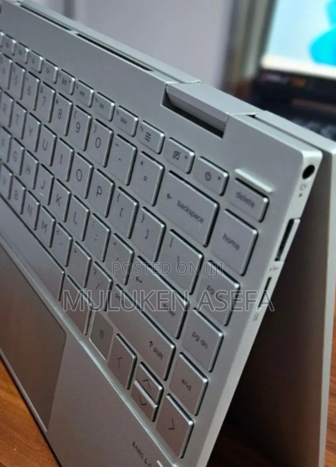 New Laptop HP Envy X360 8GB Intel Core I7 SSD 512GB