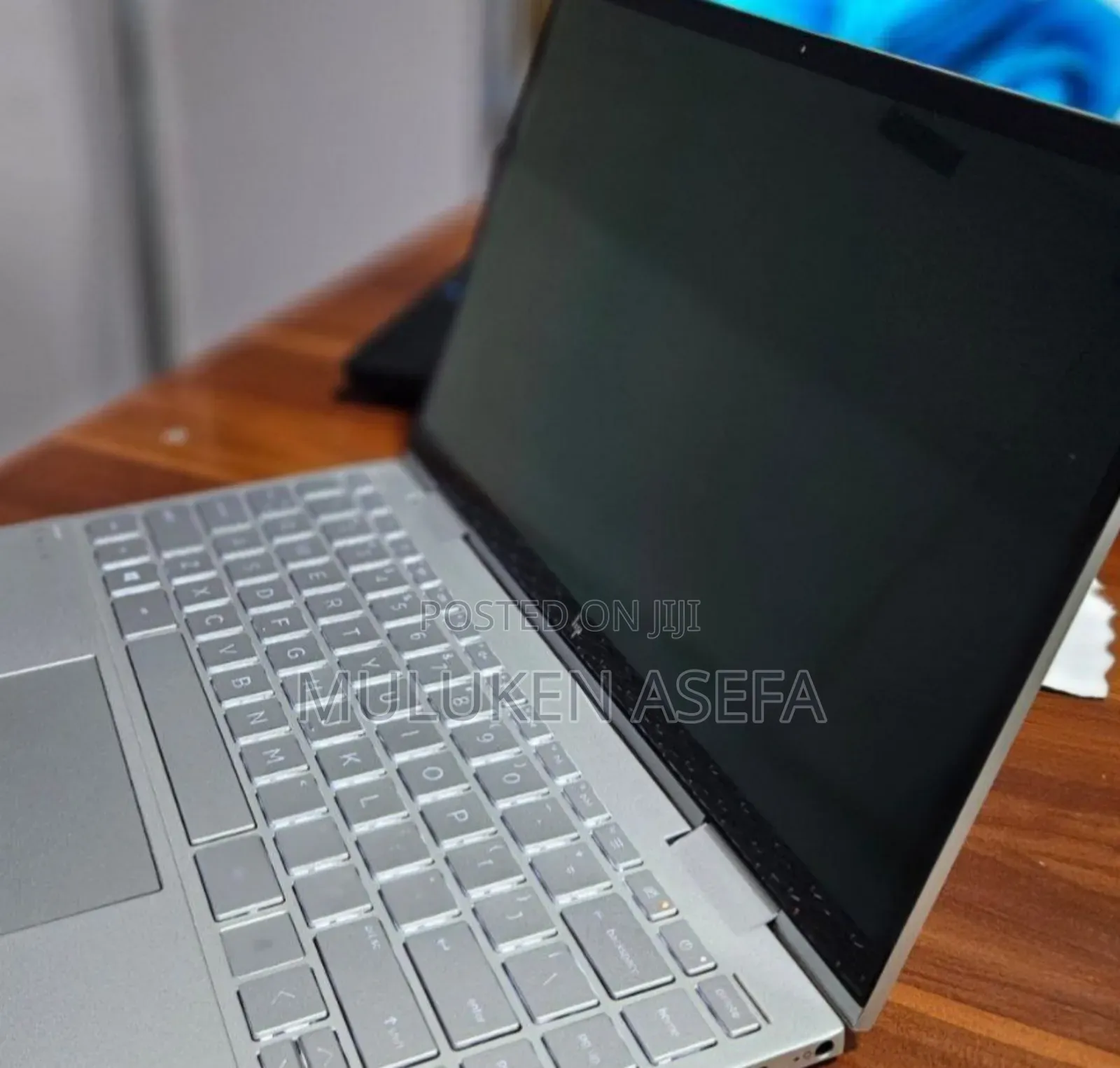 New Laptop HP Envy X360 8GB Intel Core I7 SSD 512GB