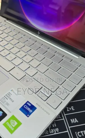 Photo - New Laptop HP Envy 13 16GB Intel Core I7 SSD 1T