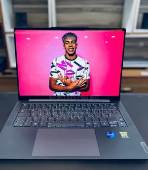 New Laptop Lenovo Yoga 7i 16GB Intel Core I7 SSD 512GB