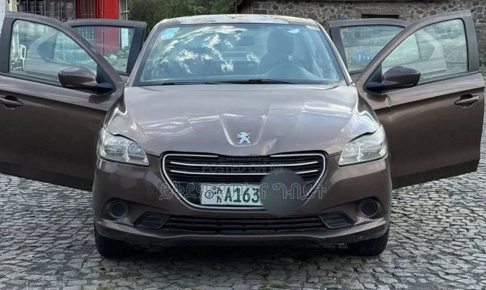 Peugeot 301 2014 Gray