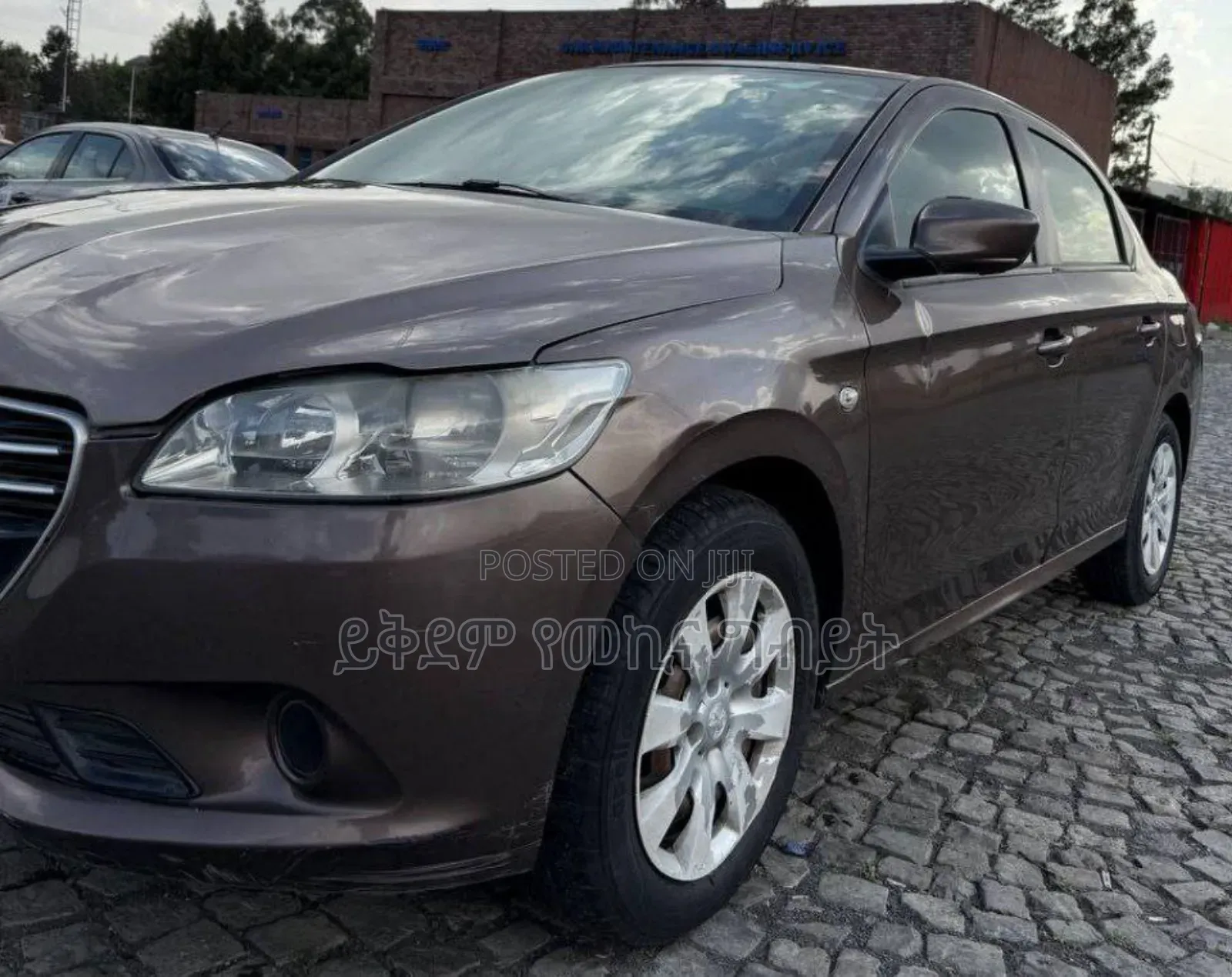 Peugeot 301 2014 Gray