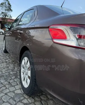 Peugeot 301 2014 Gray