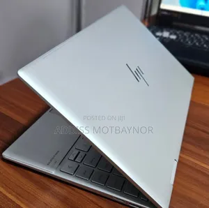 New Laptop HP Envy X360 8GB Intel Core I7 SSD 512GB