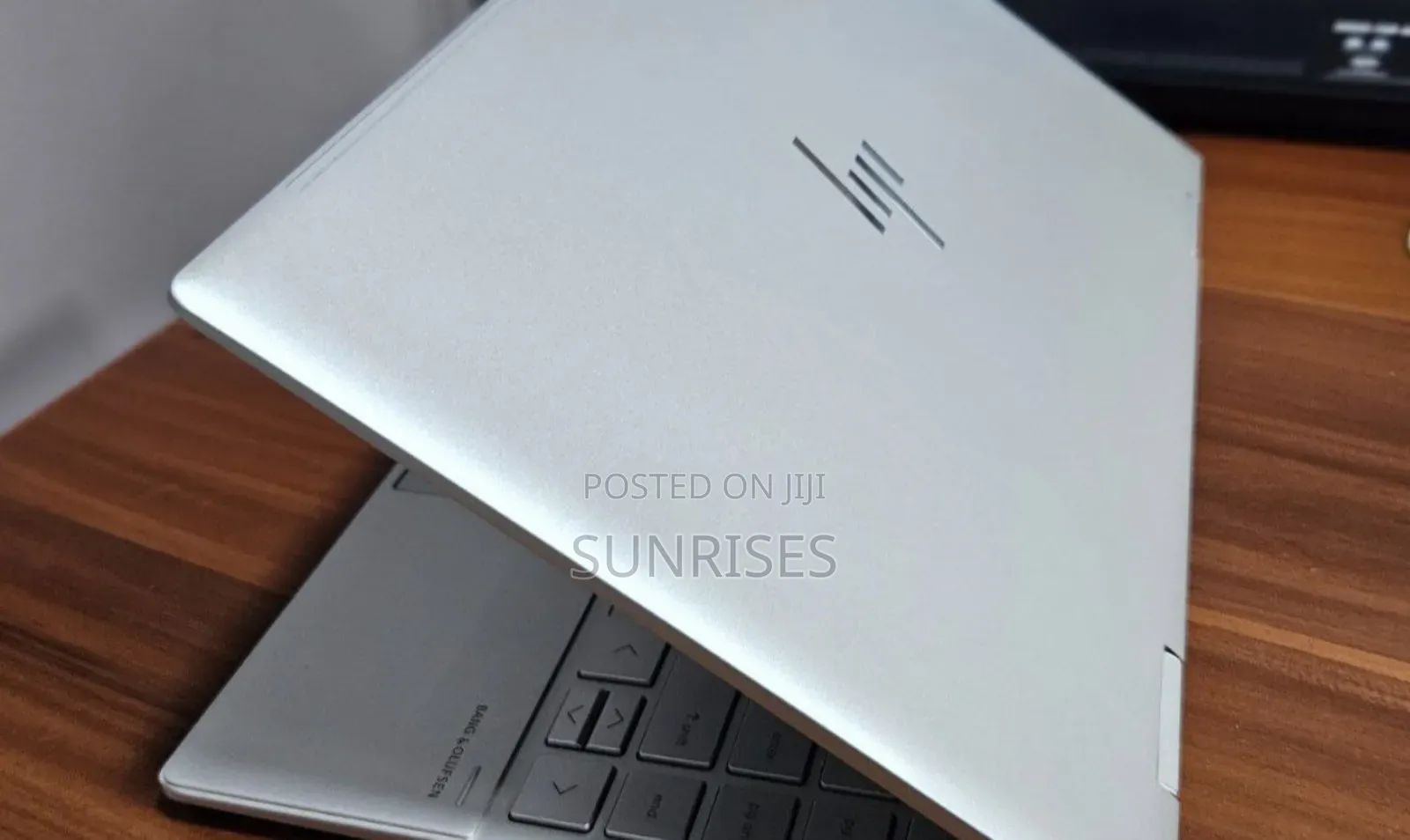 New Laptop HP Envy X360 8GB Intel Core I7 SSD 512GB