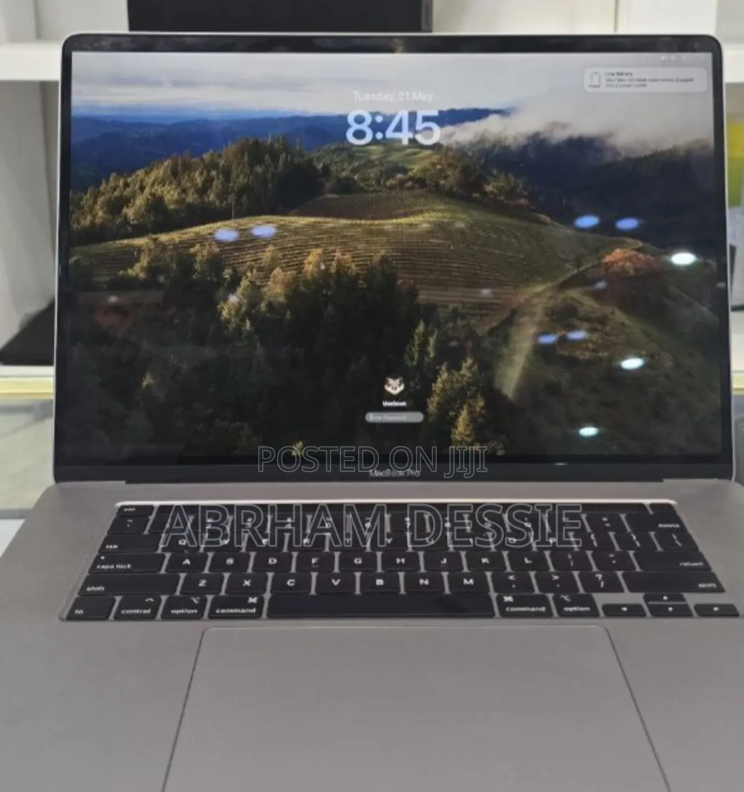 New Laptop Apple MacBook Pro 16GB Intel Core I9 SSD 1T