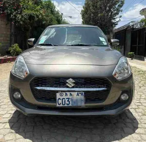 Photo - Suzuki Swift 2021 Gray