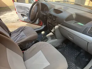 Renault Super 2011 Red