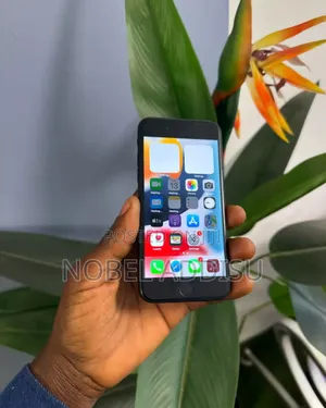 Apple iPhone 7 32 GB Black