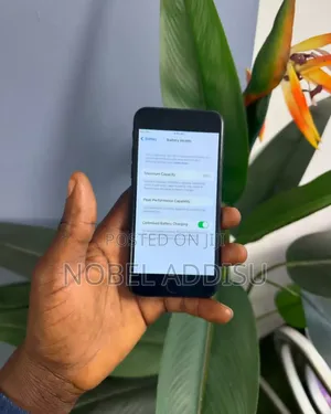 Apple iPhone 7 32 GB Black