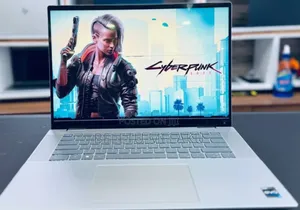 Photo - New Laptop Dell Inspiron 16 7630 16GB Intel Core I7 SSD 1T