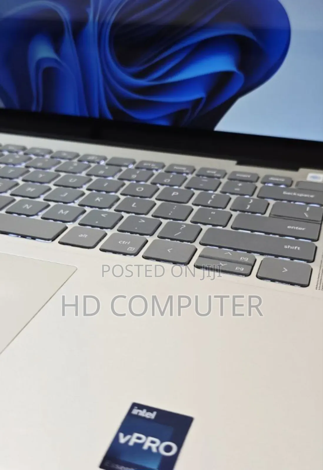 New Laptop Dell Inspiron 15 16GB Intel Core I7 SSD 1T