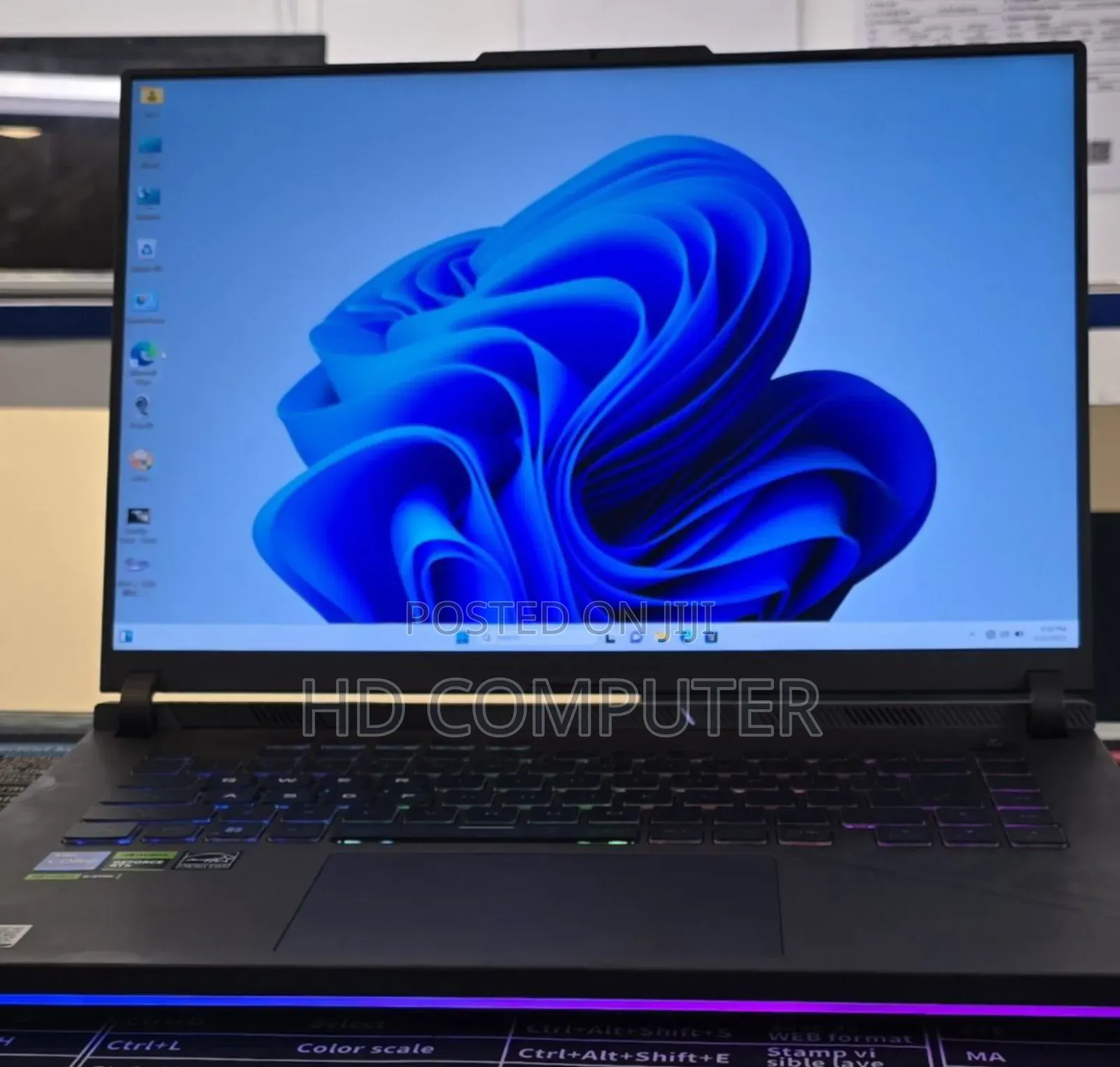 New Laptop Asus ROG Strix G15 16GB Intel Core I7 SSD 1T