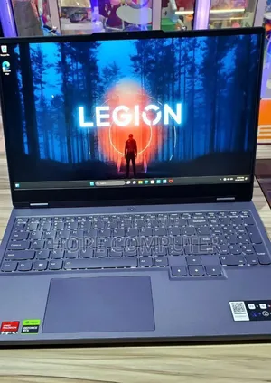 New Laptop Lenovo Legion 5 16GB AMD Ryzen 7 SSD 1T