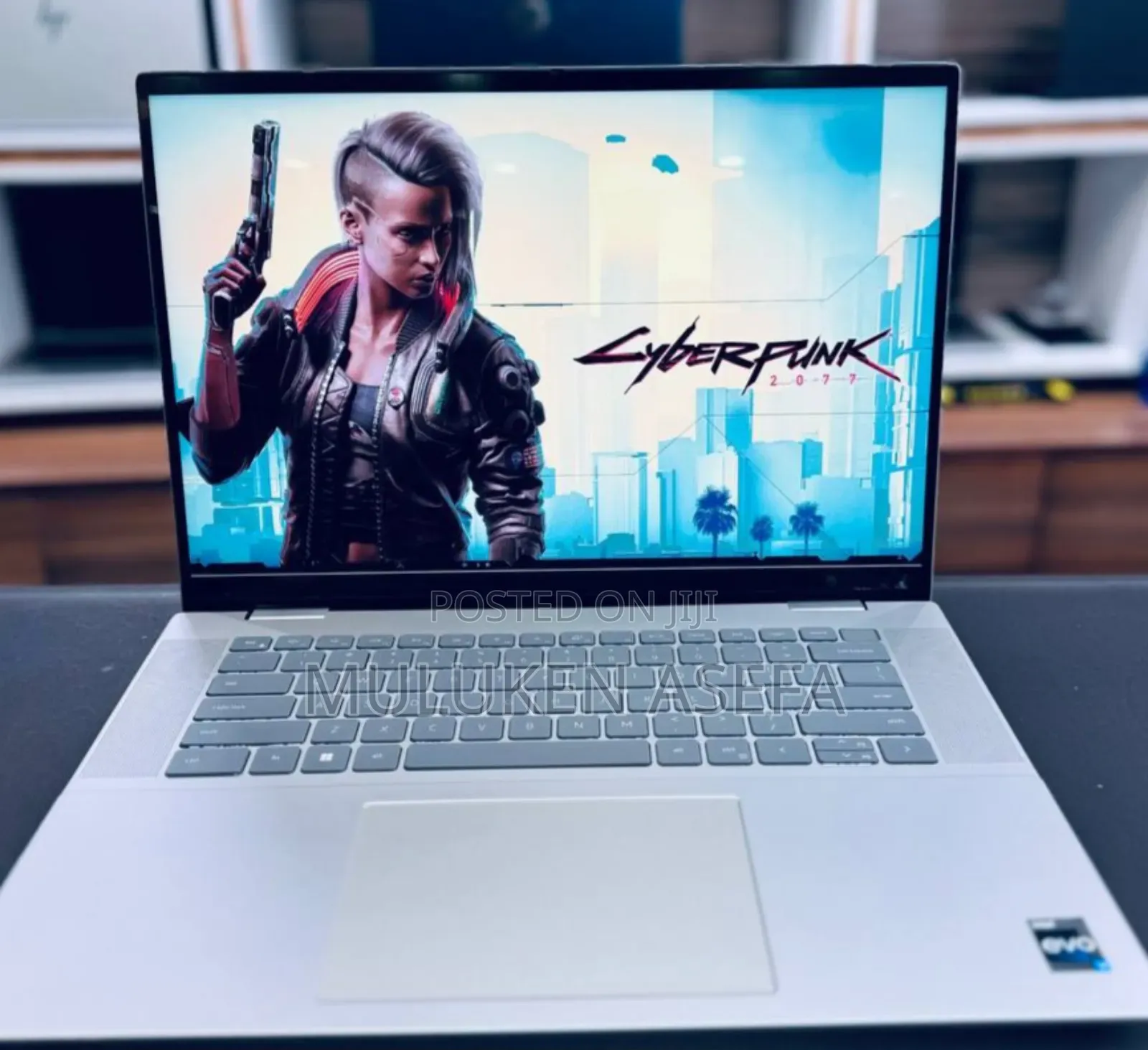 New Laptop Dell Inspiron 15 16GB Intel Core I7 SSD 1T