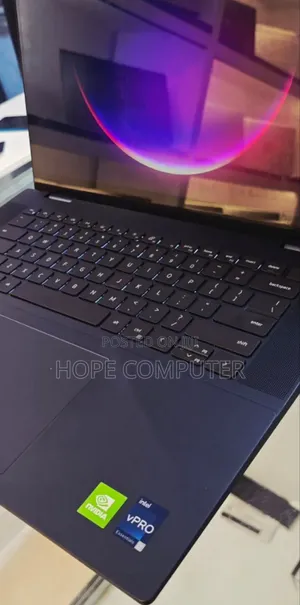 Photo - New Laptop Dell Inspiron 15 16GB Intel Core I7 SSD 1T