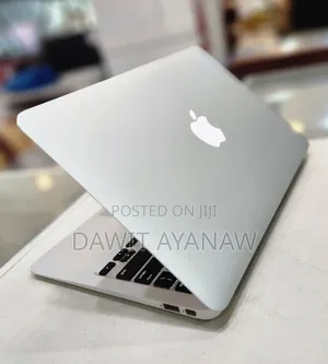 New Laptop Apple MacBook Air 2015 4GB Intel Core I5 SSD 128GB