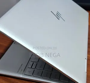 New Laptop HP Envy X360 8GB Intel Core I7 SSD 512GB