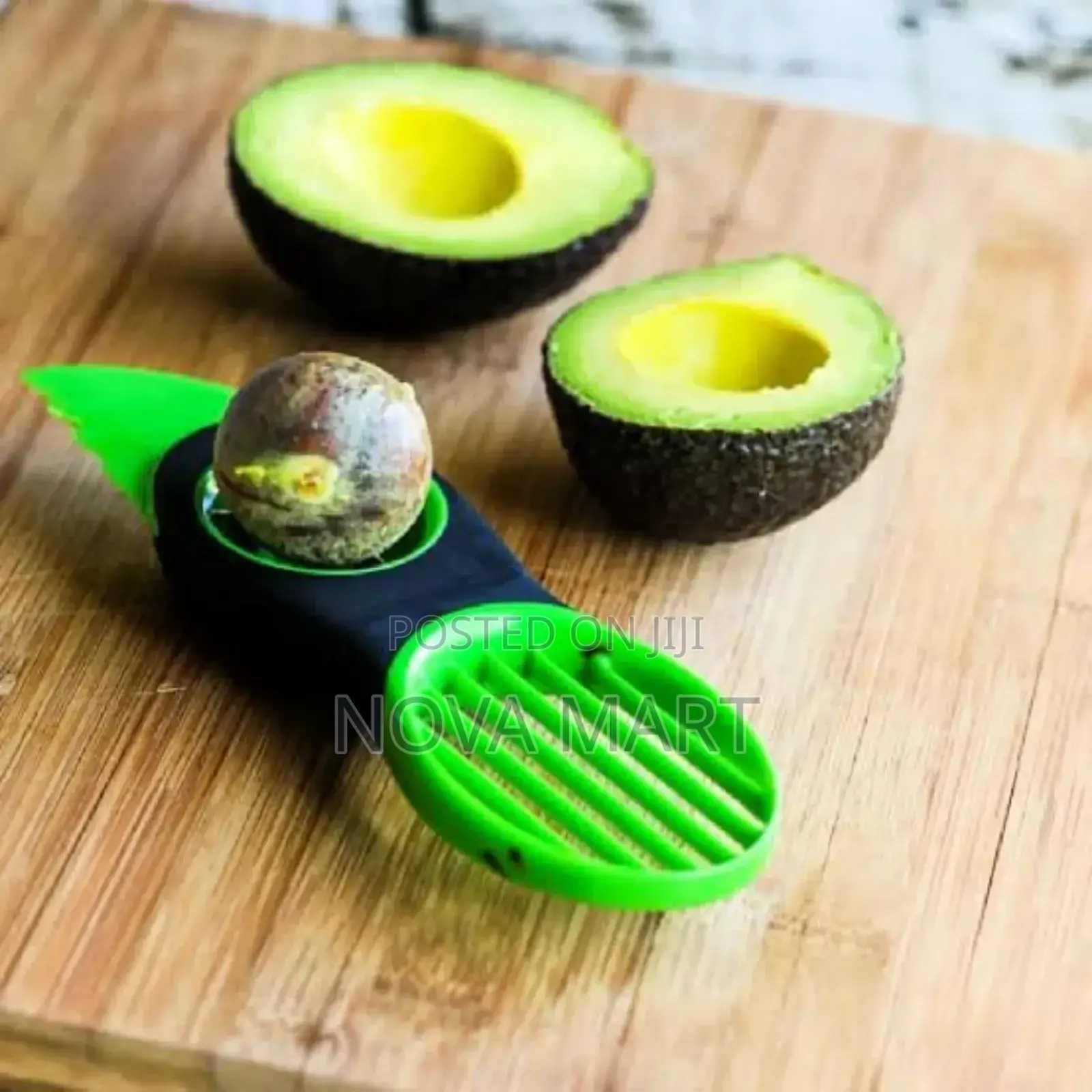 3 In 1 Avocado Cutter