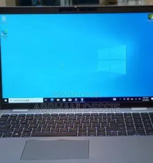 Photo - New Laptop Dell Latitude 5540 16GB Intel Core I7 SSD 512GB