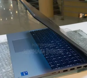 New Laptop Dell Latitude 5540 16GB Intel Core I7 SSD 512GB