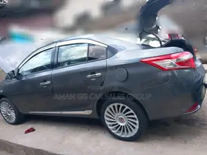 Toyota Yaris 2014 Matt Black