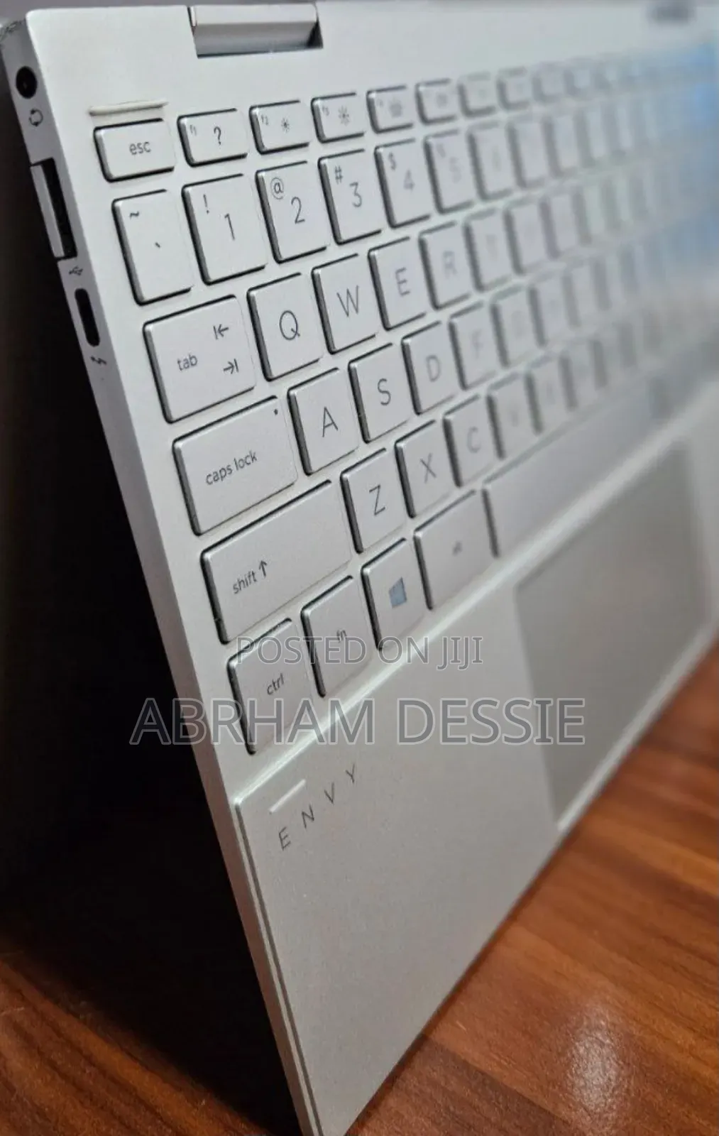 New Laptop HP Envy X360 8GB Intel Core I7 SSD 512GB