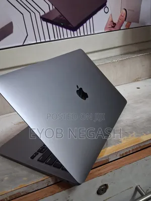 New Laptop Apple MacBook Pro 2018 8GB Apple M1 SSD 256GB