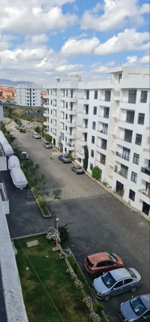 Furnished 2bdrm Apartment in ኖህ, Bole for sale