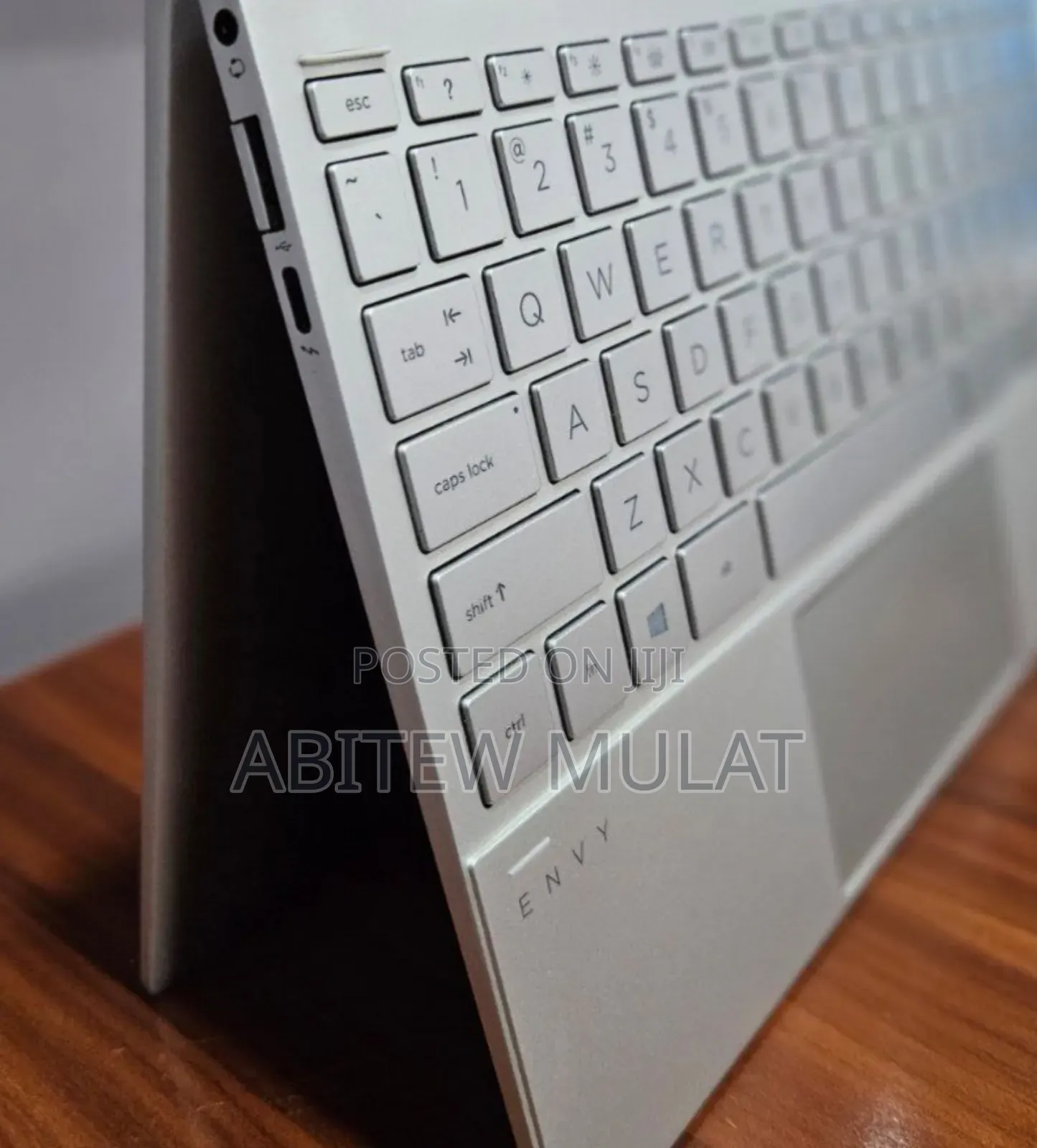 New Laptop HP Envy X360 8GB Intel Core I7 SSD 512GB