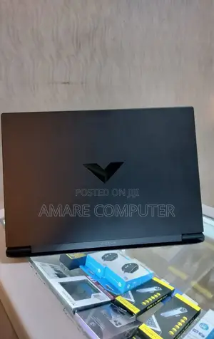 New Laptop HP 16GB Intel Core I7 SSD 1T