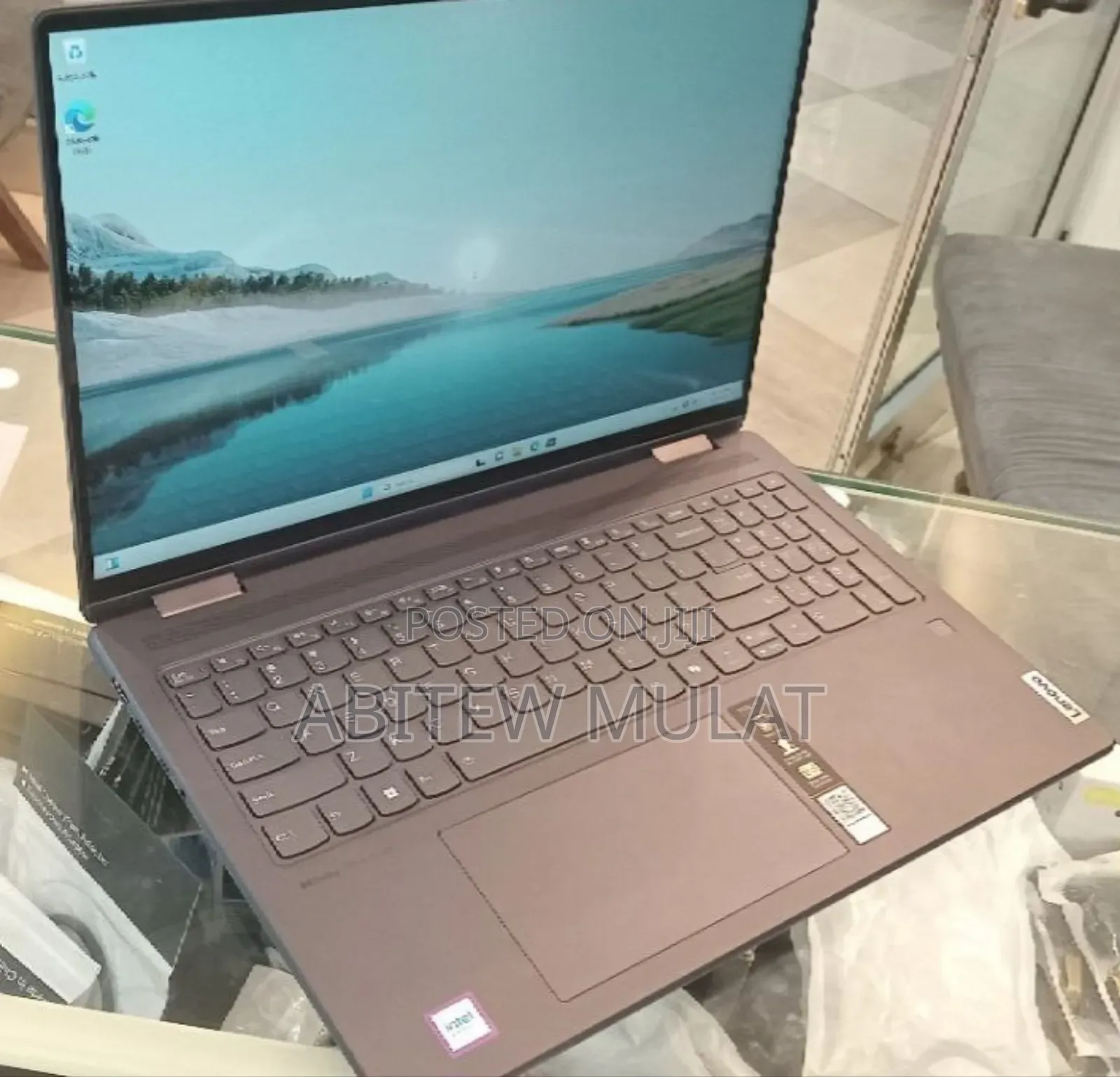 New Laptop Lenovo Yoga 7i 16GB Intel Core Ultra 7 SSD 1T