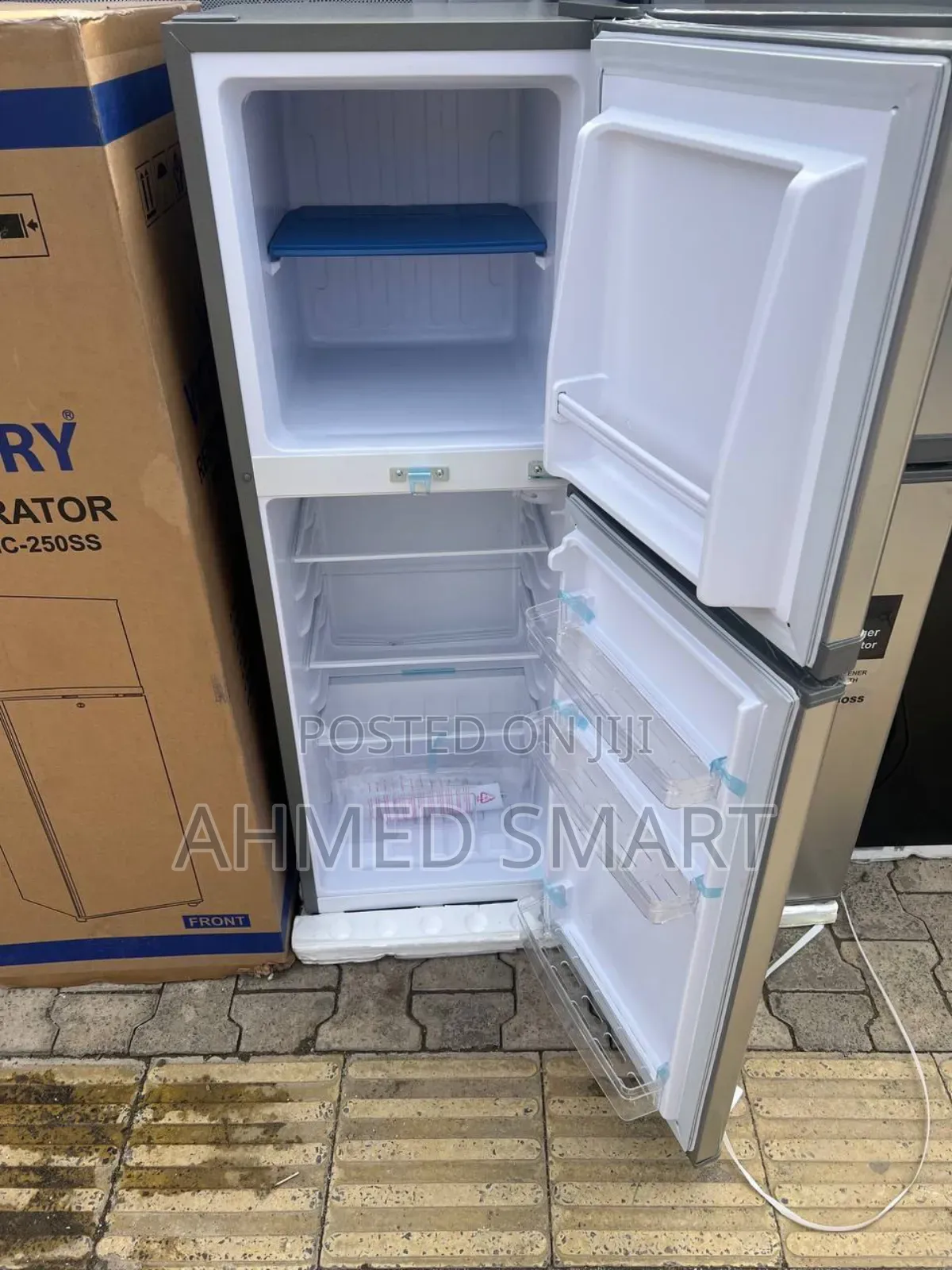 Victory 250 Model Refrigerator