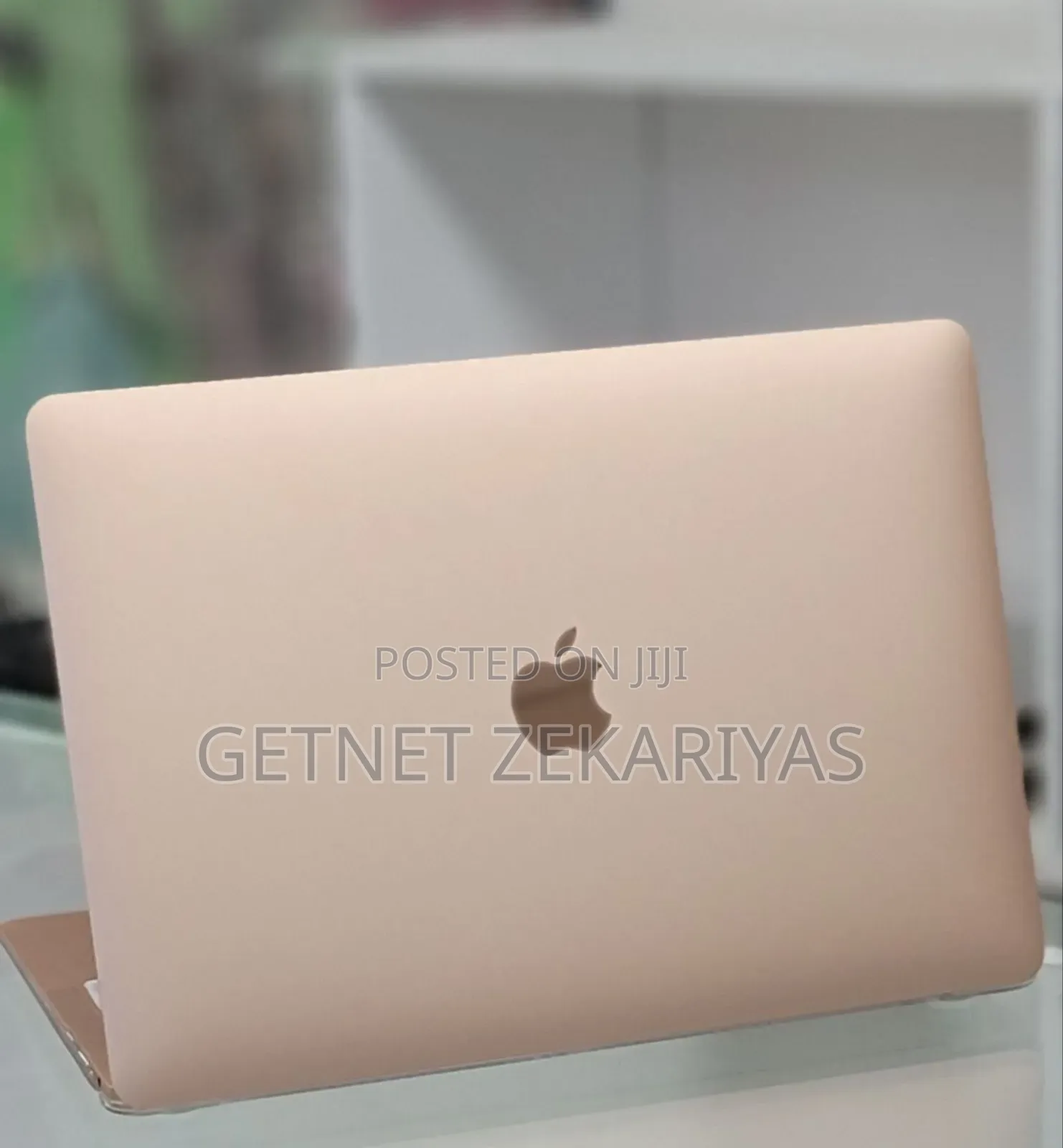 New Laptop Apple MacBook Air 8GB Apple M1 SSD 256GB
