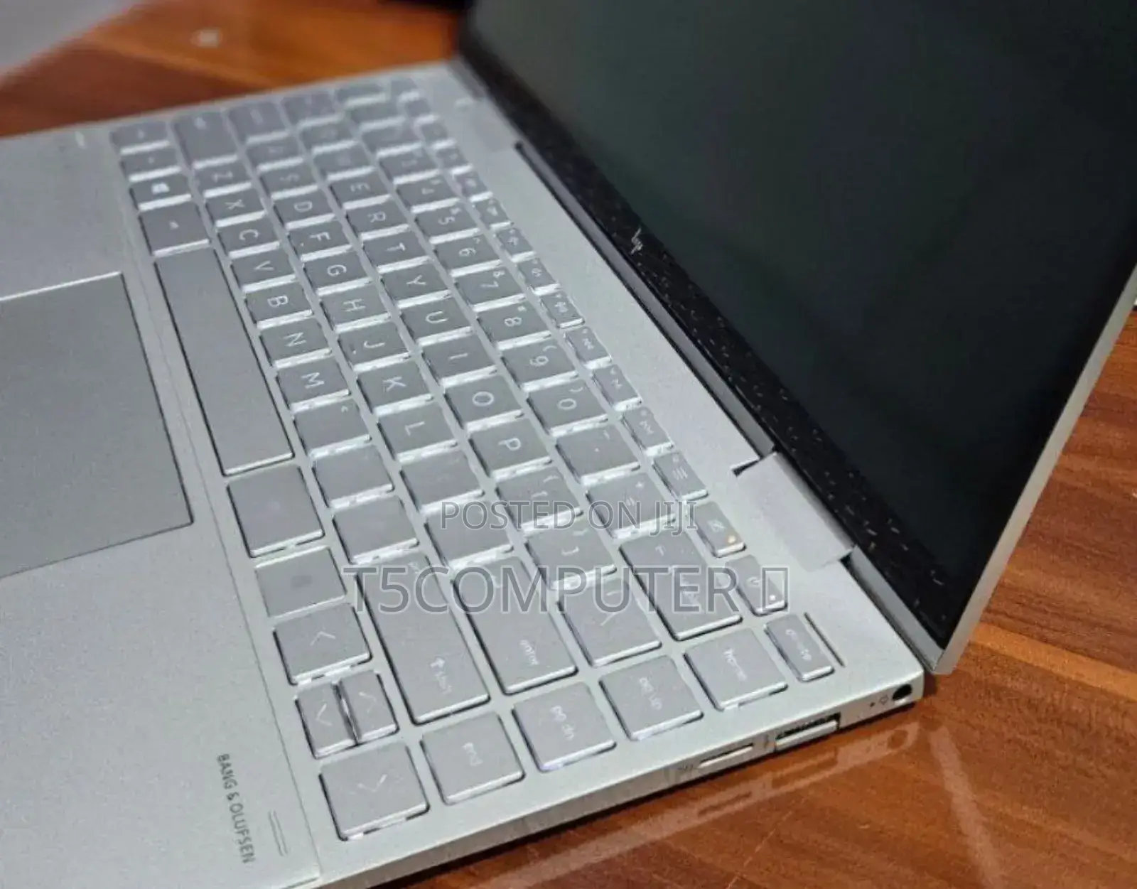 New Laptop HP Envy X360 8GB Intel Core I7 SSD 512GB