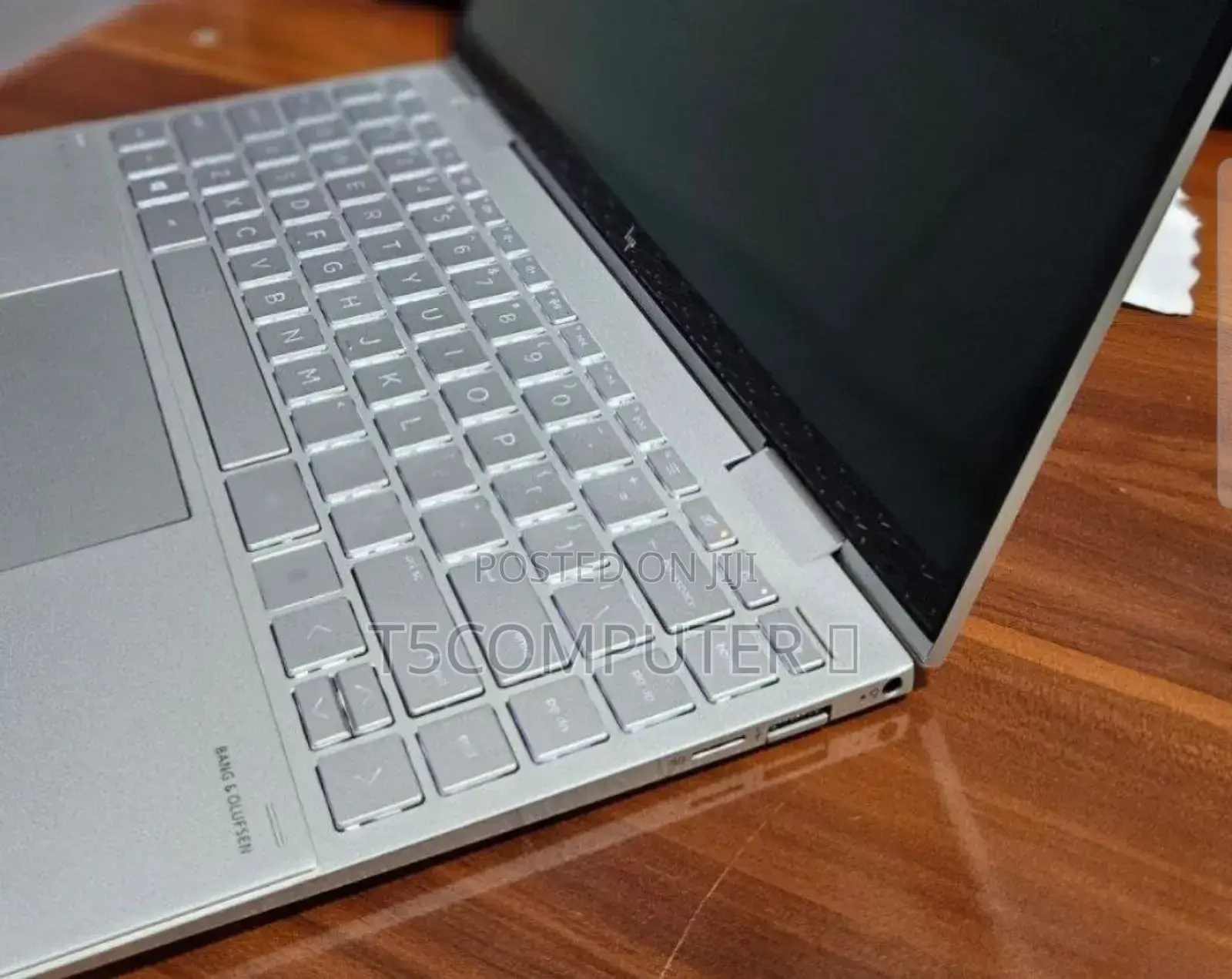 New Laptop HP Envy X360 8GB Intel Core I7 SSD 512GB