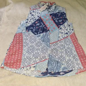 Women Top. Size L,Xl