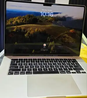 Photo - New Laptop Apple MacBook Air 2023 M2 16GB Apple M3 SSD 512GB