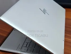 New Laptop HP Envy X360 8GB Intel Core I7 SSD 512GB
