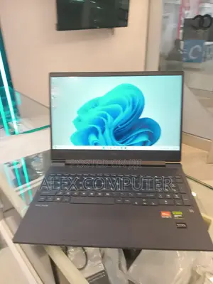 New Laptop HP Victus 16 16GB AMD Ryzen 7 SSD 1T