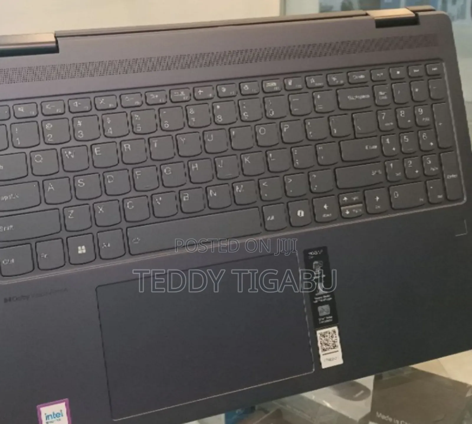 New Laptop Lenovo Yoga 7i 16GB Intel Core Ultra 7 SSD 1T