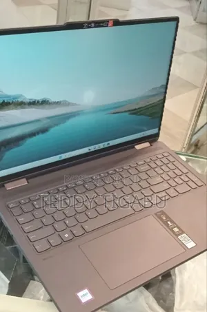 New Laptop Lenovo Yoga 7i 16GB Intel Core Ultra 7 SSD 1T