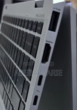 New Laptop HP EliteBook 830 G8 16GB Intel Core I7 SSD 512GB