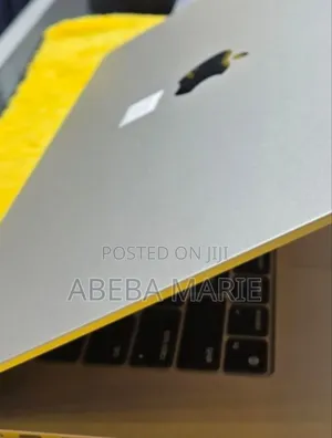 Photo - New Laptop Apple MacBook Air 2024 M3 15-Inch 16GB Apple M3 SSD 512GB